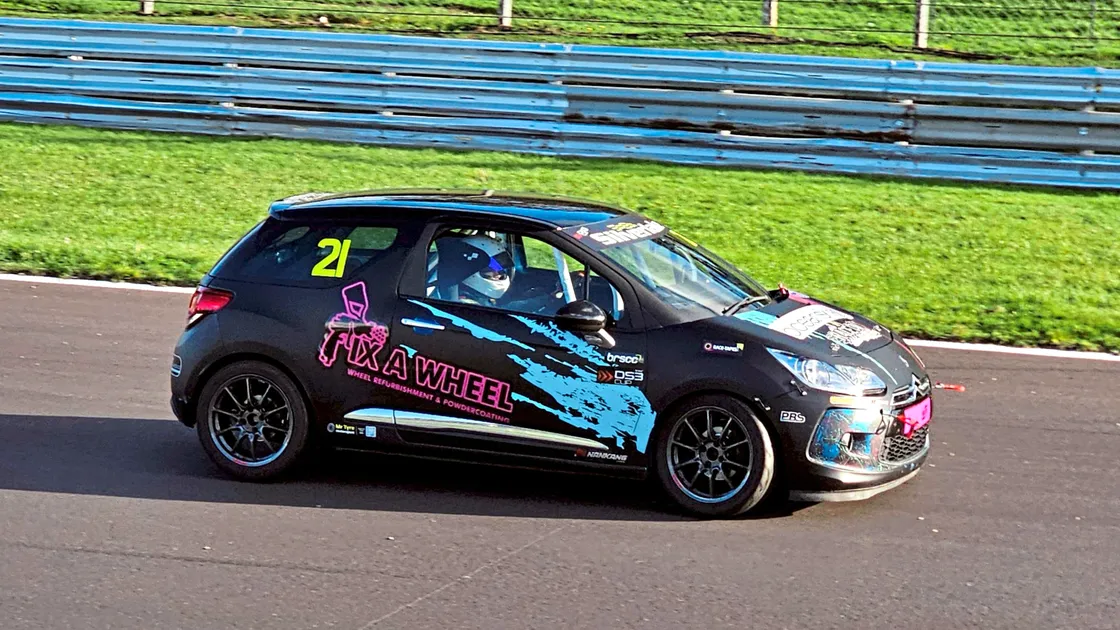 Guernsey’s Swanson secured a double podium in the final two rounds of the British Racing & Sports Car Club Silverlake Citroen DS3 Cup