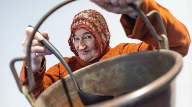 Guernesiais classes start off the Eisteddfod