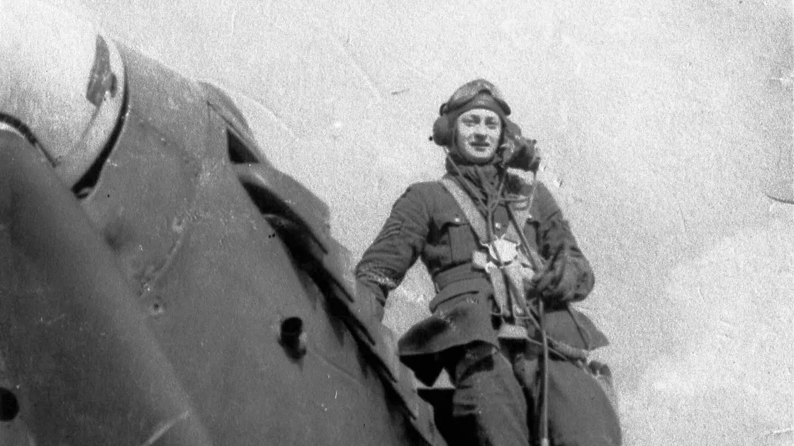 Sgt Robert Stirling’s Hurricane ran out of fuel as he tried to get to Exeter after intercepting a German bombing raid. (Picture supplied by Tim Osborne)