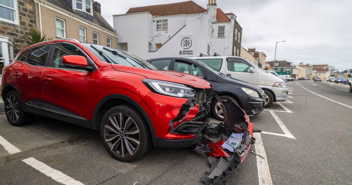 Driver arrested after hitting three parked vehicles