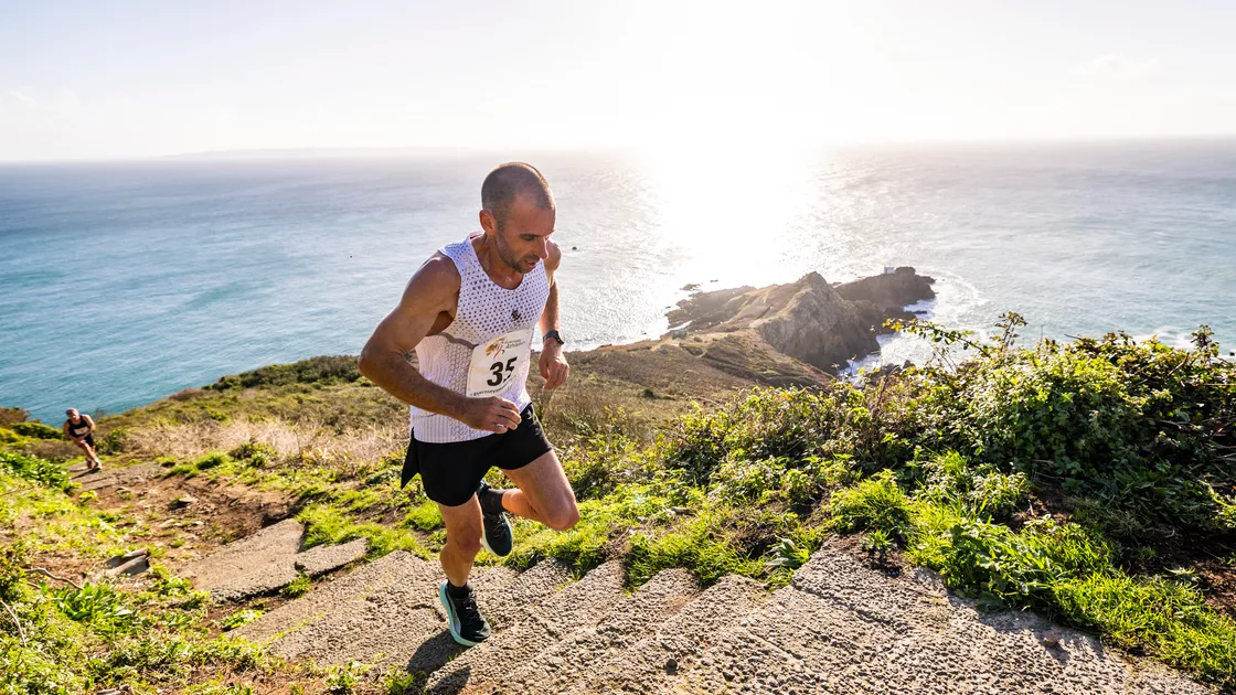 Steve Dawes climbs the Jerbourg steps on his way to victory in Sunday’s Dogbreaker
