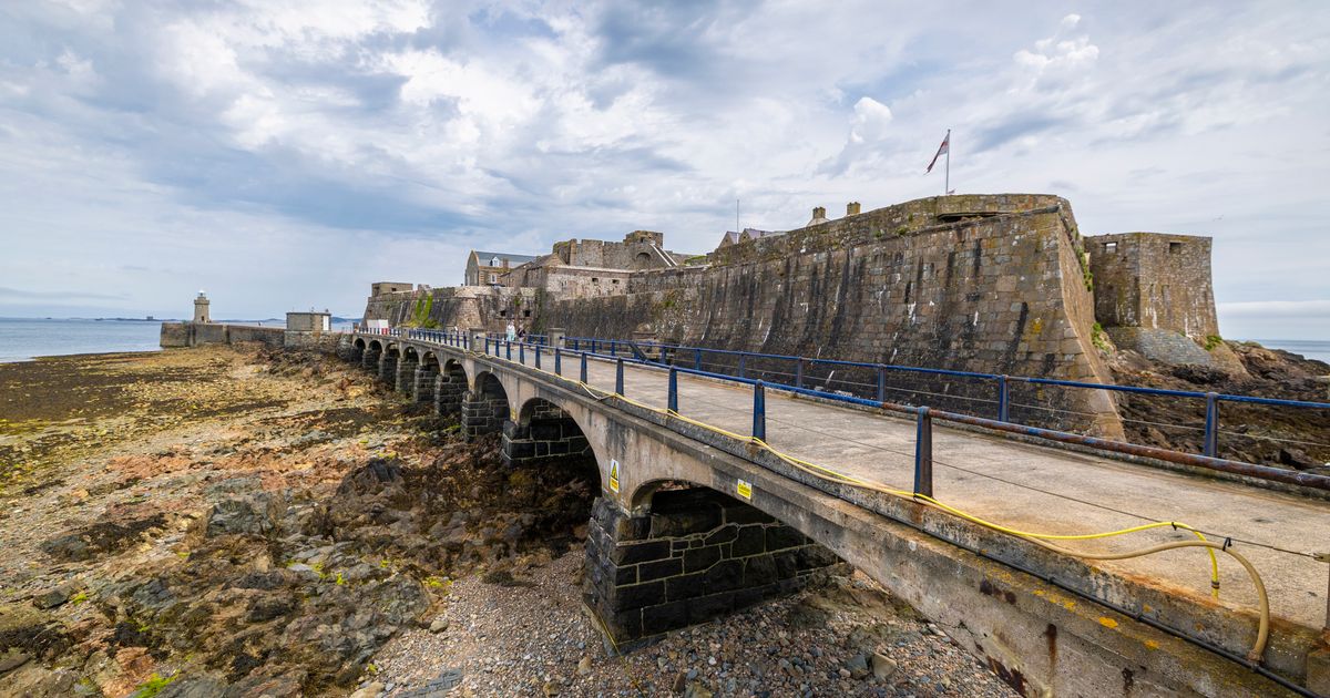 Castle Bridge to close next month for £6.2m. rebuild