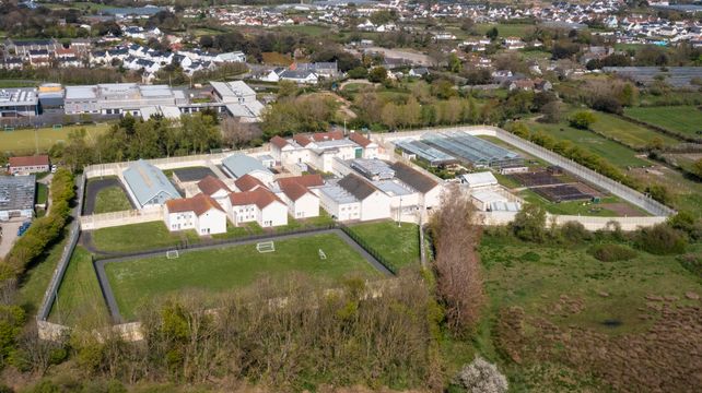 Don’t apply for temporary jobs at prison, union tells members
