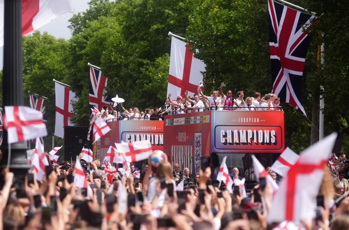 Le Tissier and the Lionesses toured through London yesterday on open-top buses.