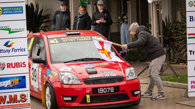 Nothing but praise from honorary-starter Priaulx