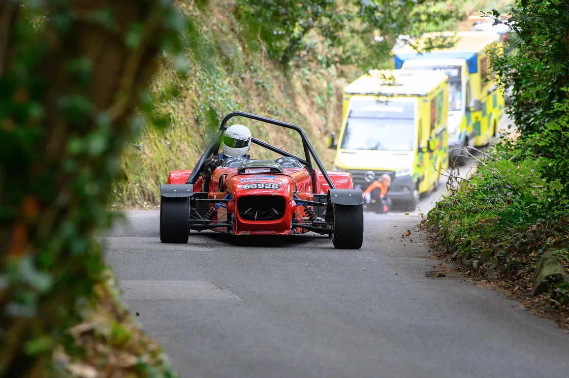 Torode continues Petit Bot reign, this time without the rain
