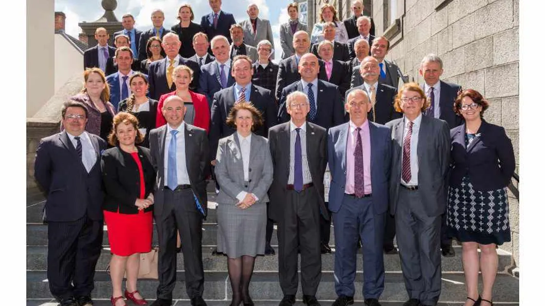 Ministers might have survived if poll was island-wide