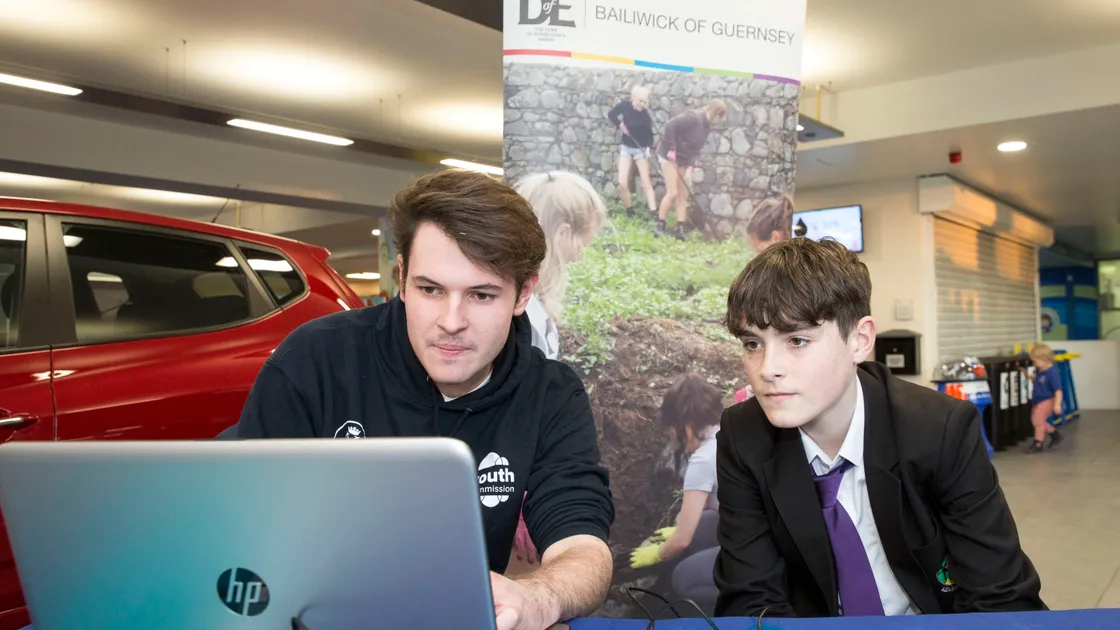 Scott Dorrity, DofE youth worker, runs through the award with Luke Bell, 13, from St Sampson’s High School. (Picture by Adrian Miller, 26950166)