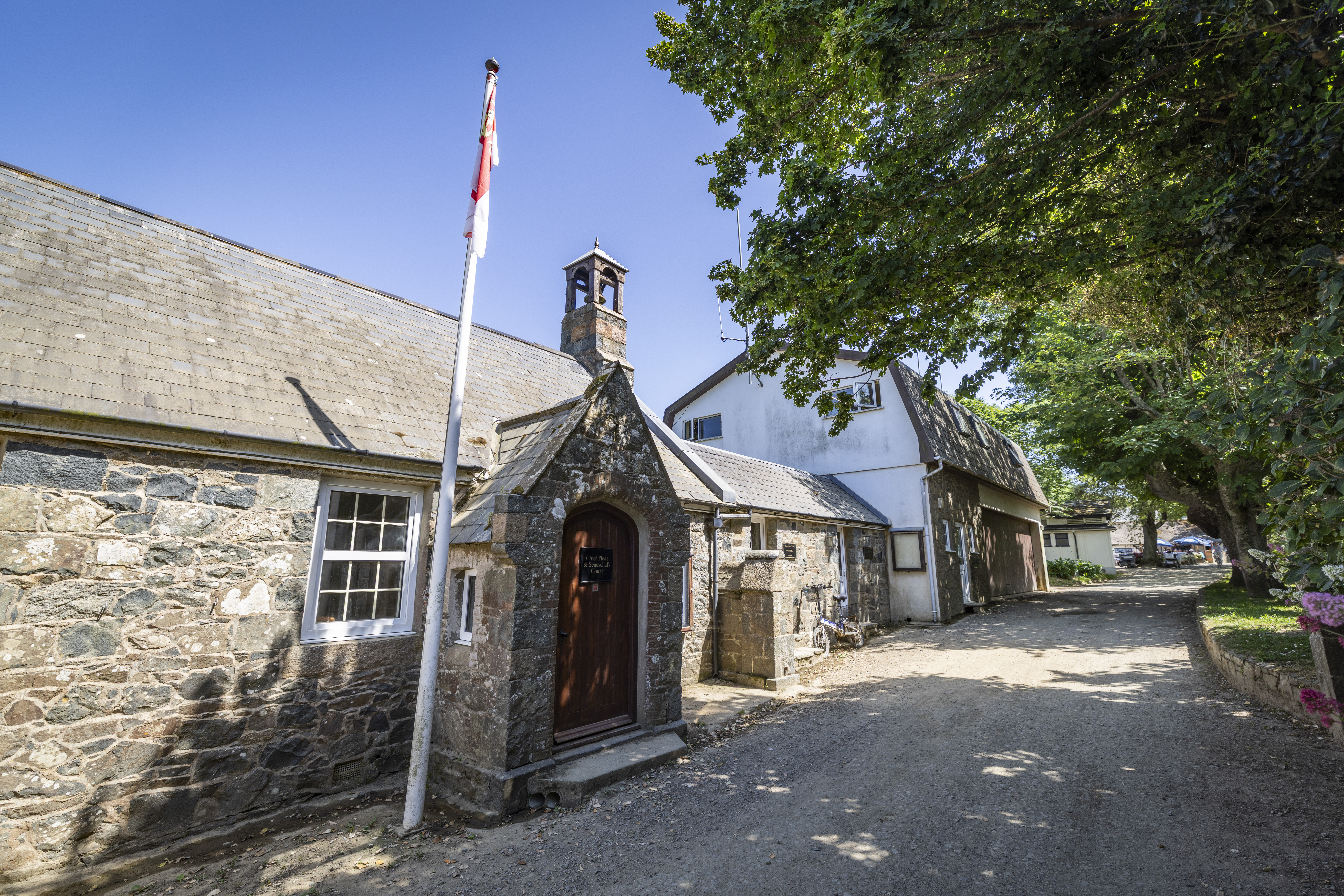 Compulsory purchase of Sark Electricity delayed to 2027