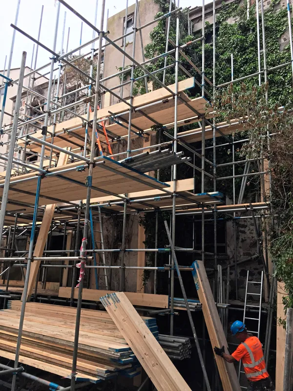 Derelict building to be pulled down at last