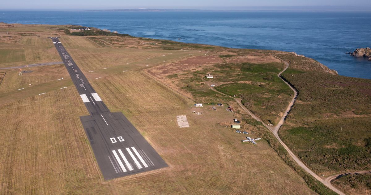 More delays with changes to Alderney runway plans