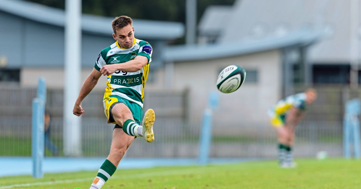 Hundred up for ‘Simmo’ as Raiders welcome Bury
