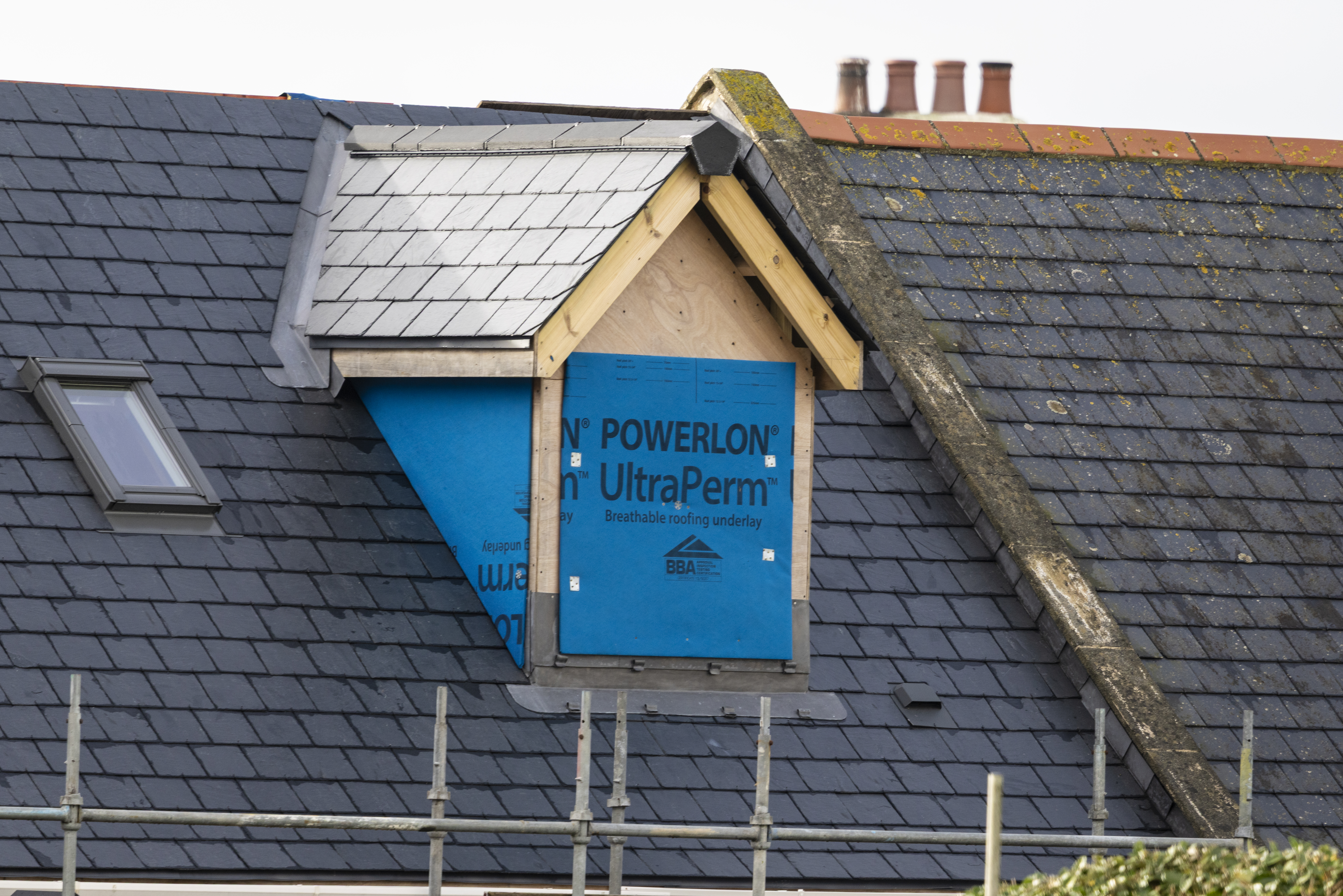 Deputy seeks backing for low-cost housing scheme