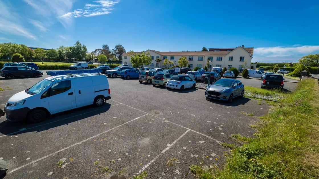 The scheme will have 34 houses, 51 apartments and 128 parking spaces