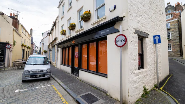 Former West End Bar could be home to Asian patisserie