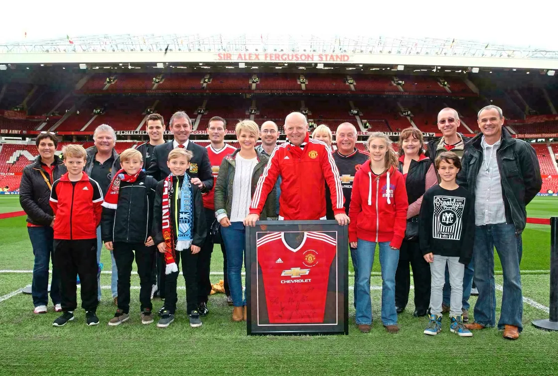 The supporters’ club was invited to Old Trafford to celebrate its 30th anniversary in 2015