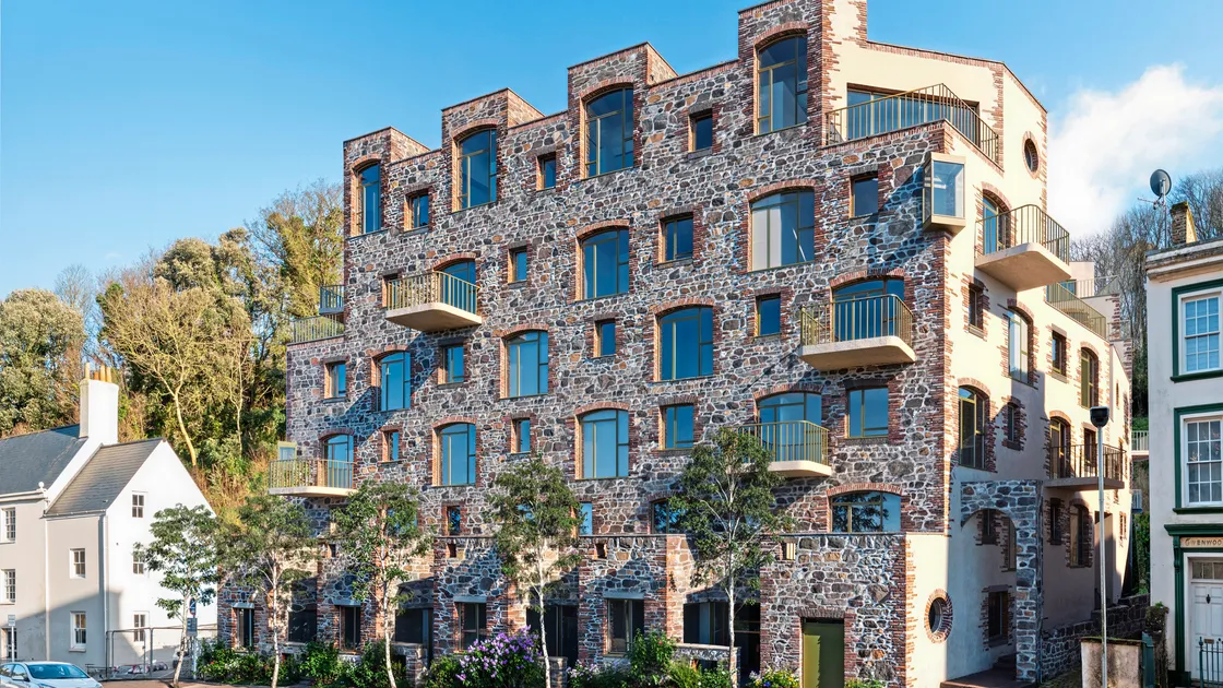 The Guernsey Housing Association is contracting with the French Groupe Legendre, in partnership with the local firm Breton, to build these 70 new homes at the former CI Tyres site at La Charroterie.