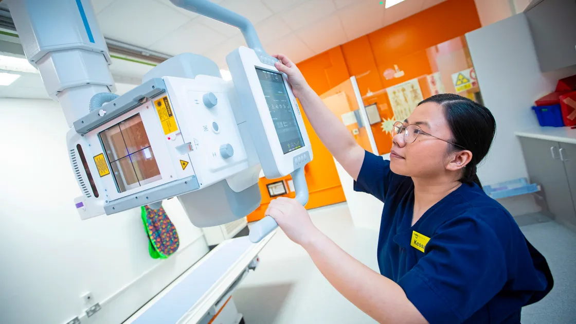 Radiographer Kessah Sombero gets to grip with the new x-ray equipment.  (Picture by Peter Frankland, 32933237)
