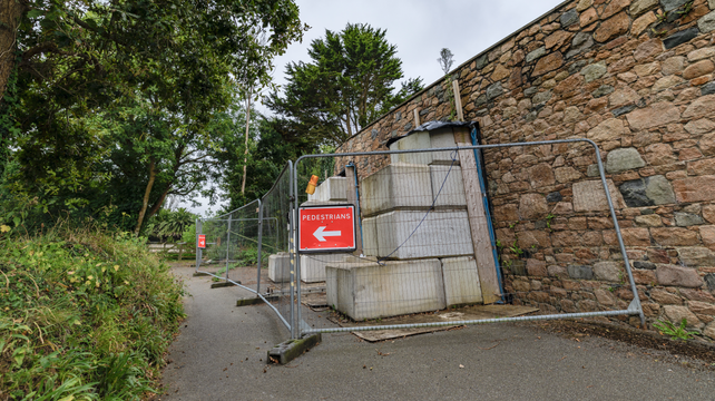 Castel considers how to deal with Ruette des Touillets wall