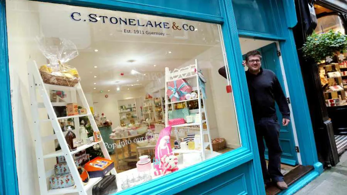 Stonelakes moves to arcade with boutique-style business
