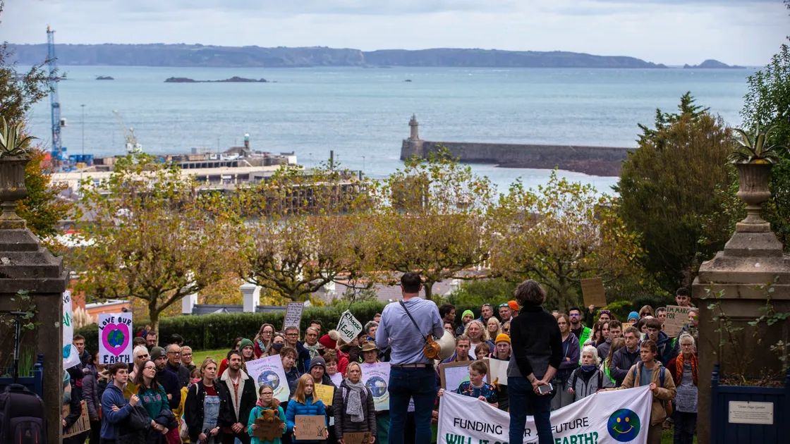 The march as part of the Global day of Action against climate change ended in Candie Gardens. Rollo De Sausmarez is addressing the marchers.  (Pictures by Peter Frankland, 30169559)