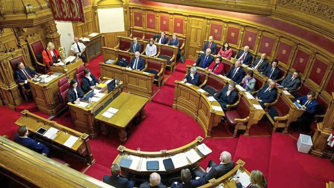 Jersey’s States will look to hold a non-binding public referendum in May on whether the role of its Bailiff should be split after members backed the move earlier this week. 
