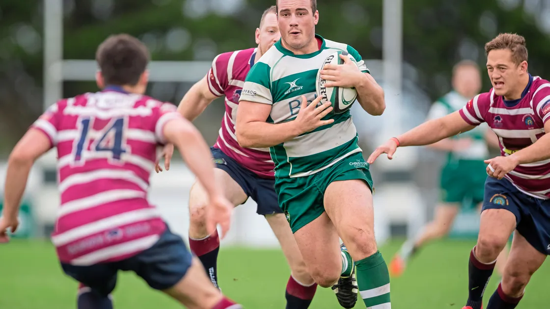 Sam Steventon on a trademark rampaging run.(Picture by Martin Gray, 21360242)