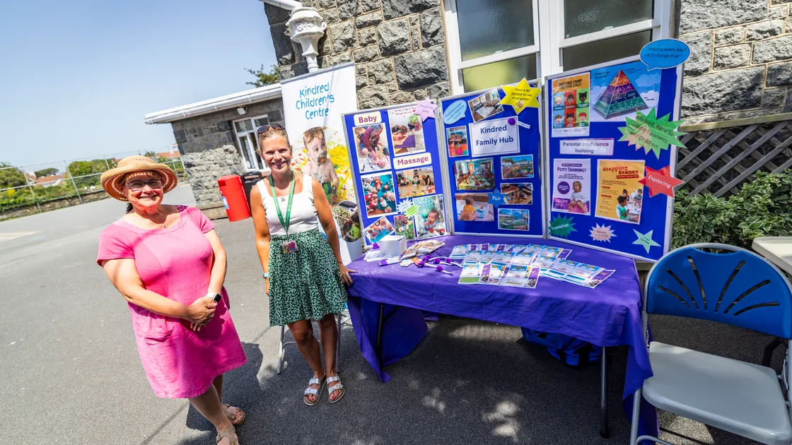 Carolyn Dodd, left, and Tanya Thoumine at the Kindred Family Hub stall at Vale Primary School’s ‘Wellbeing Wednesday’ event. 