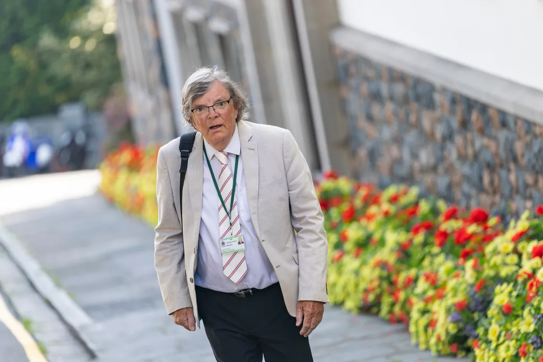 P&R’s Treasury lead Deputy Parkinson – a ‘canny old fox’. 	