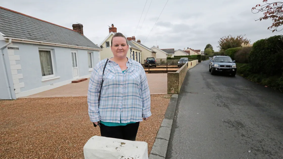 Pont Vaillant Lane resident Elaine Smeja thinks the 35mph speed limit in the area is too high. (Picture by Adrian Miller, 23015001)