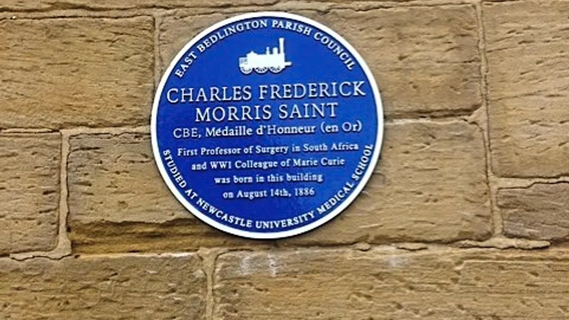 The blue plaque campaign was led by East Bedlington councillor John Batey after being contacted by Professor Saint's great-nephew.