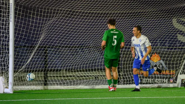 Hard work pays off as Bels progress in the Stranger Cup