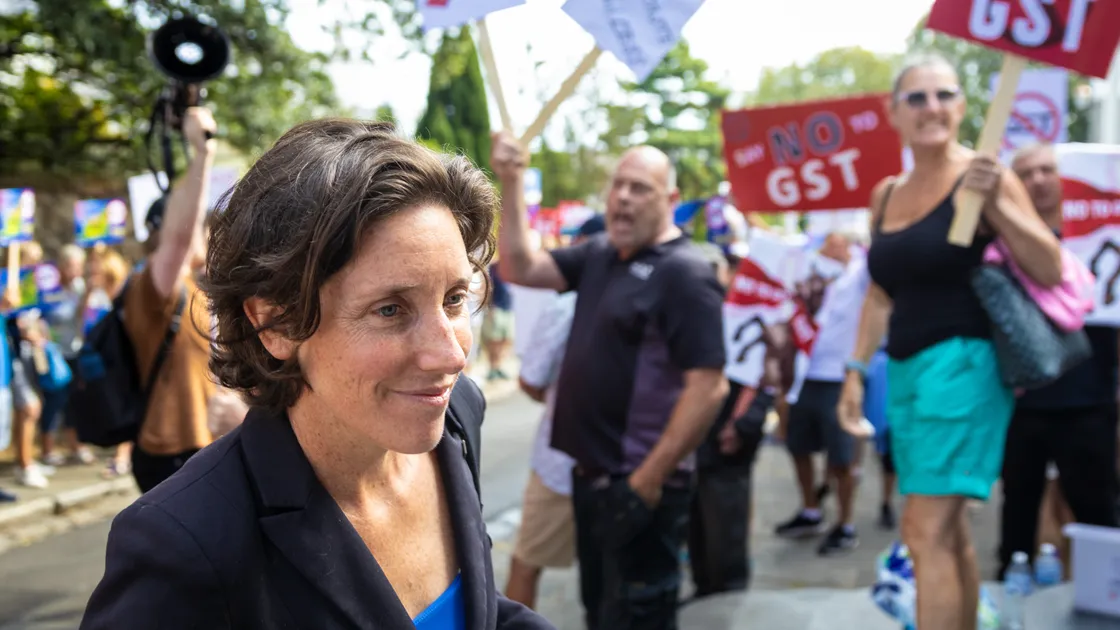 ‘The world does not stand still while we deliberate,’ said P&R president Lindsay de Sausmarez.