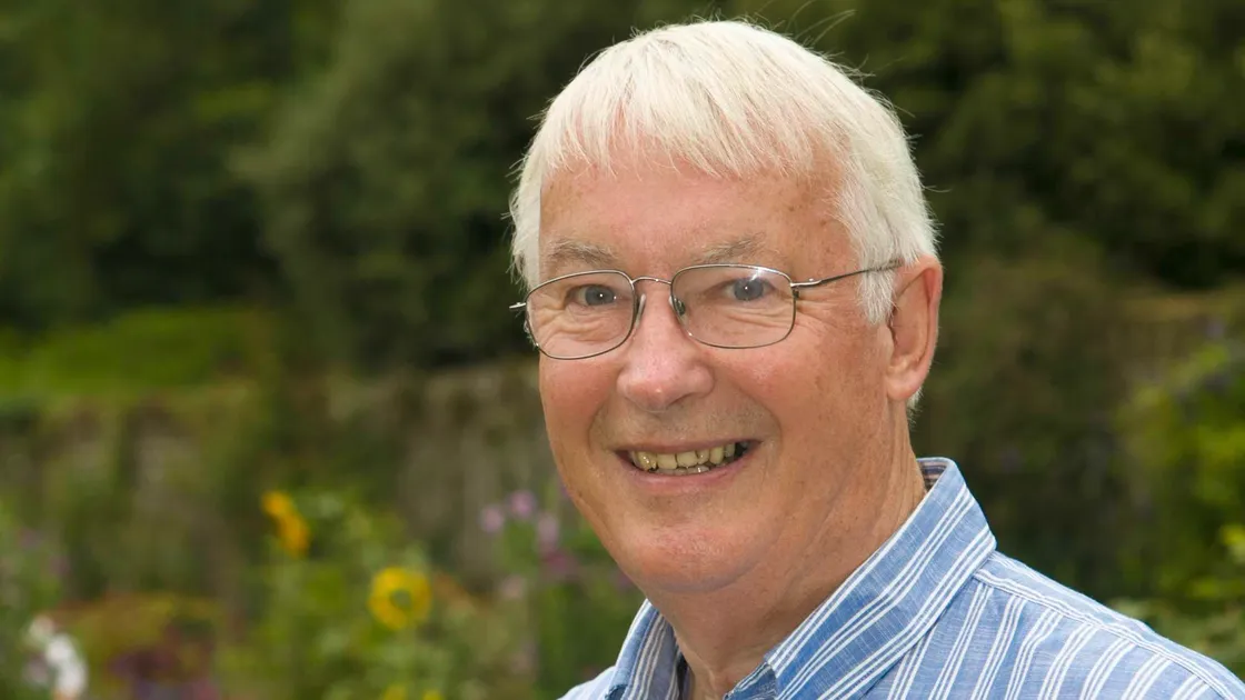 Charles Maitland, who was president of the Policy & Performance Committee, has stood down from Sark Chief Pleas. 					  (20317719)