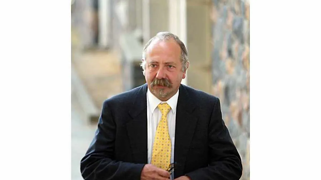 £1 bus fare 'nail in report's coffin'