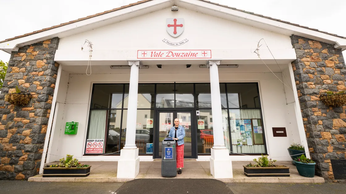 Yesterday saw preparations getting under way, including at the Vale Douzaine Room, where douzenier Martine Ellis was surprisingly in receipt of what looked like a bin, doubling as a ballot box.