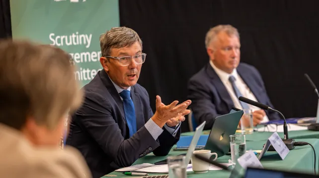 Major Scrutiny reviews to examine big budget health projects
