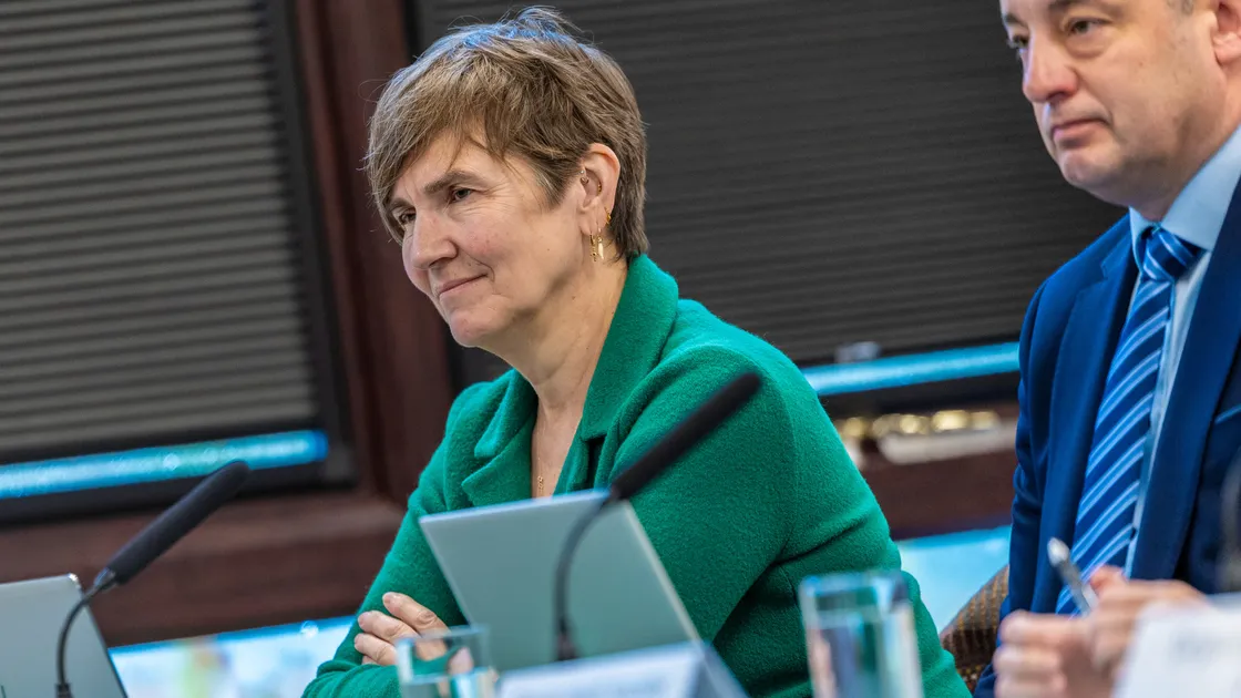 States chief resources officer Bethan Haines pictured with States chief executive Boley Smillie. Ms Haines was appointed as States Treasurer in 2008 and said that the role had been ‘an immense privilege and a fantastic challenge’.