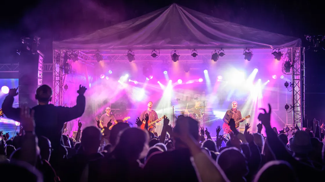 Don’t look back in Les Amballes: local Oasis tribute band O’eh’sis will return to Victoria Park Stadium on Saturday 24 July next year. 						 (Picture supplied by Andrew Le Poidevin, 34969940)