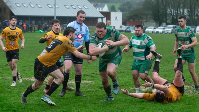 Last-gasp penalty denies a win for Vikings