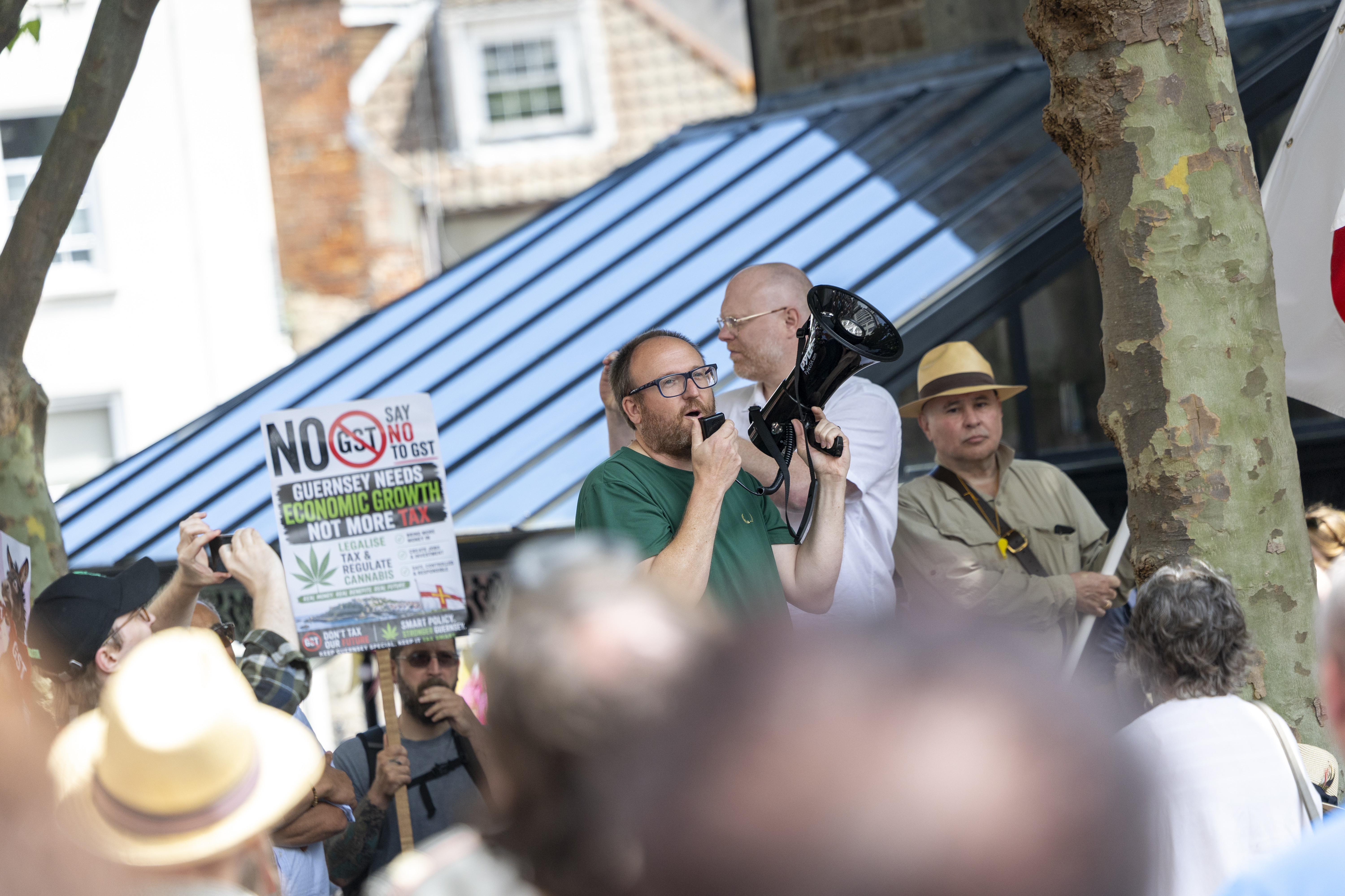 States’ tax debate facing avalanche of amendments