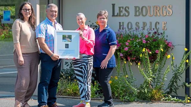 Catherine Best ‘hope pendant’ gifted to Les Bourgs Hospice