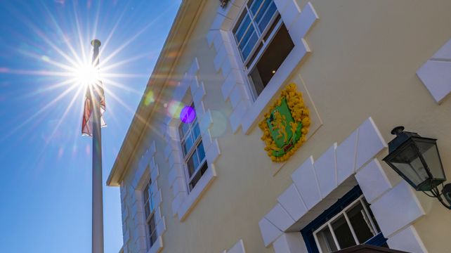 Alderney States votes against cutting its number of members