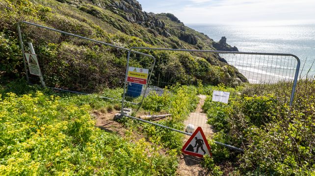 Petit Port steps to stay closed until end of April