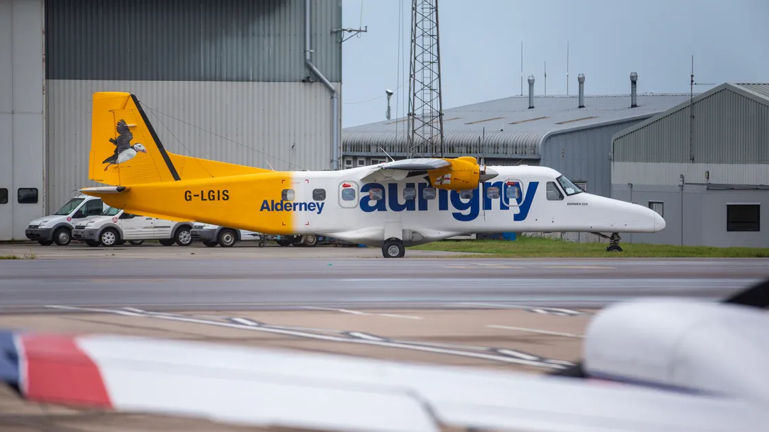 Flights are still taking place between Guernsey and Alderney, but people travelling to Alderney are being asked to consider going into voluntary self-isolation. (29159826)