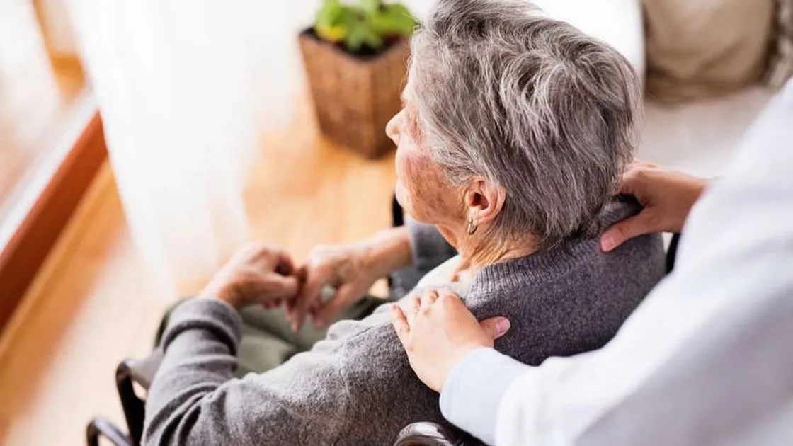 Age Concern have moved to support members in their homes rather than at group meetings. (27506232)