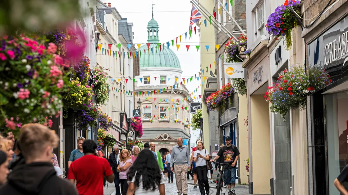 Parish officials in St Peter Port have launched an initiative to push for a more prolonged sense of pride in its appearance.