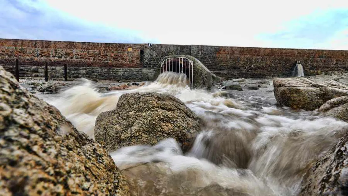 Close call, but Vazon is spared sewage pollution