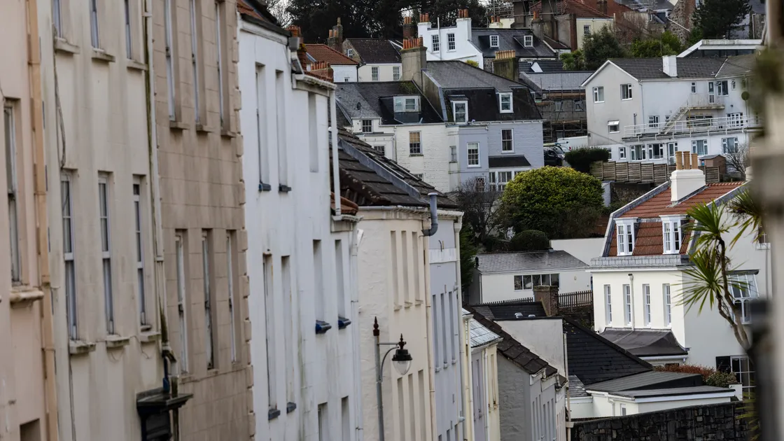 Rental assistance, through the additional relocation allowance, currently sees the member of staff pay the first £185 of weekly rent and able to receive a top up from the States to a maximum of £260 a week.