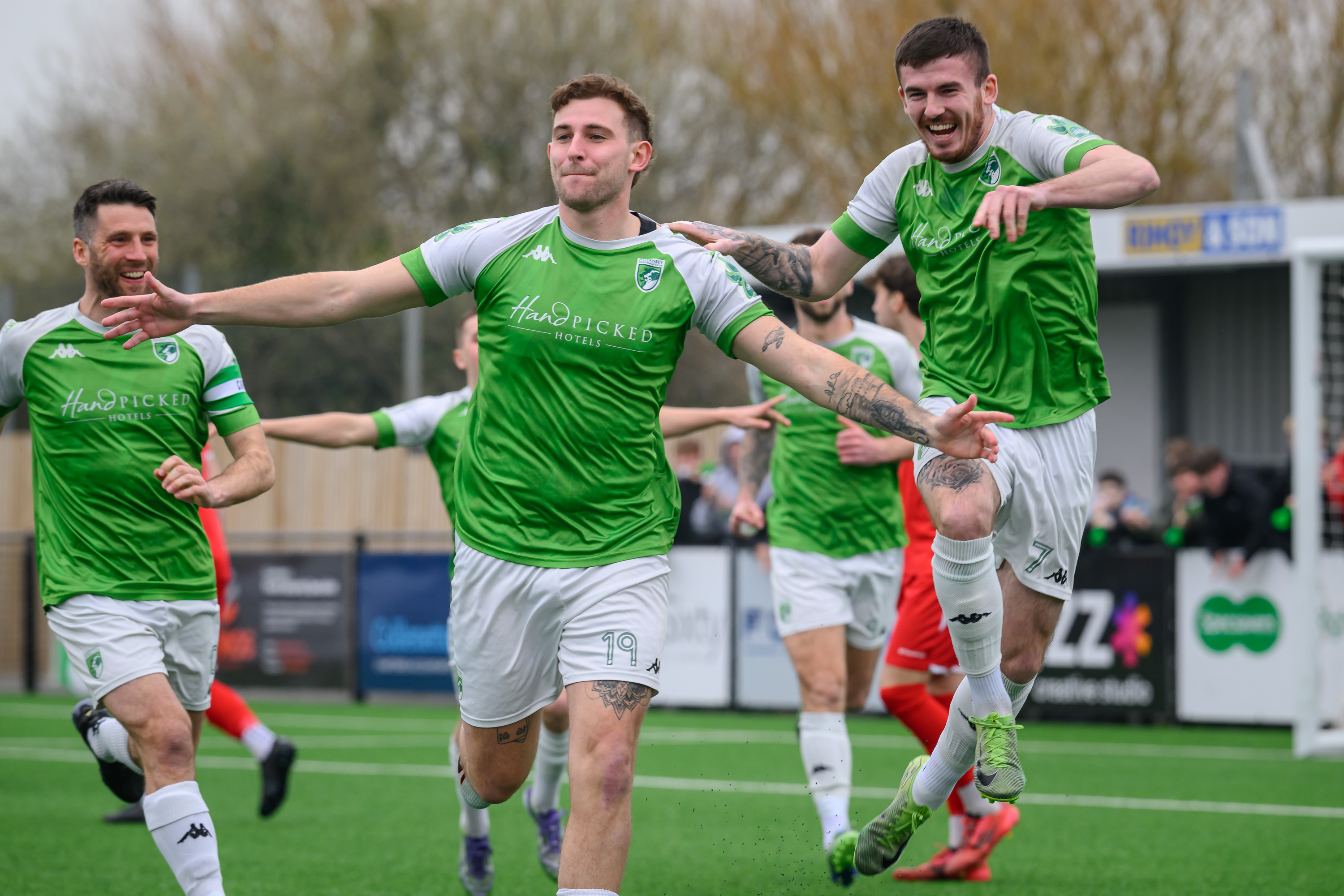 GFC dominate Crawley